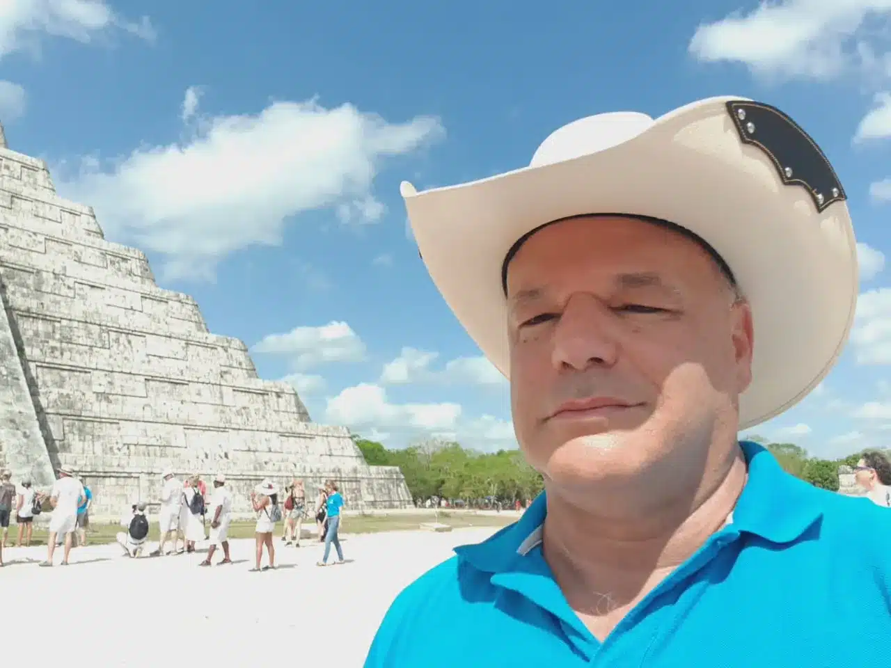 Ed's Biography v1 64 Ed at Chichen Itza, Mexico
