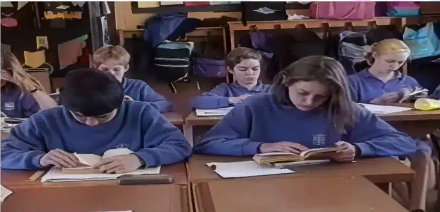 Ed's Biography v2 13 Students in New Zealand